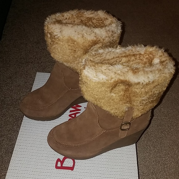 bearpaw wedge boots